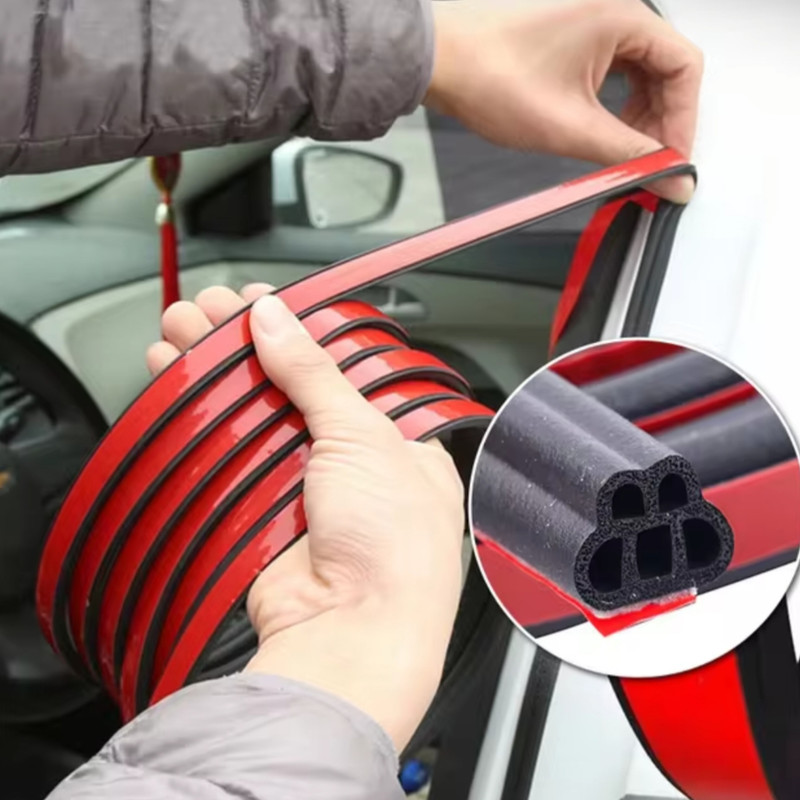 چگونه روزی ۱۰ هزار بازدیدکننده واقعی برای سایت بگیریم؟ (راهنمای عملی و تست‌شده)