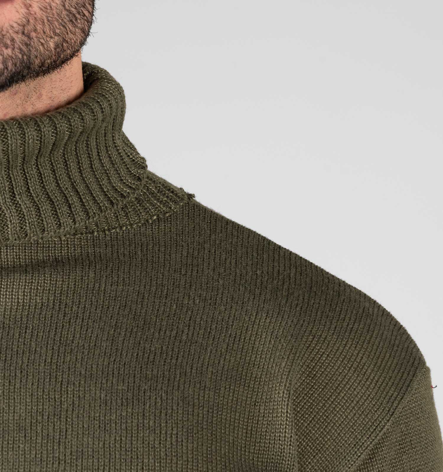 بافت مردانه یقه اسکی فری سایز ساده